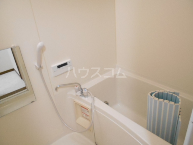 16/30 浴室
