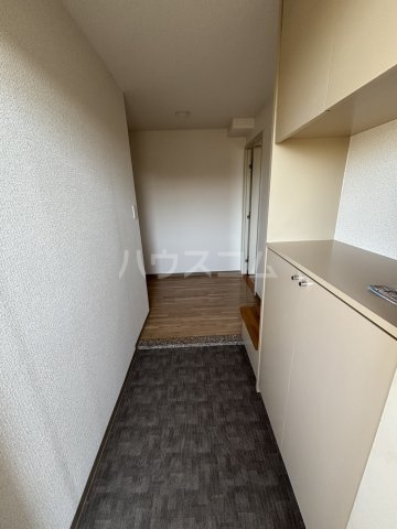 13/30 玄関