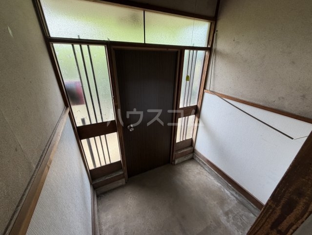18/30 玄関