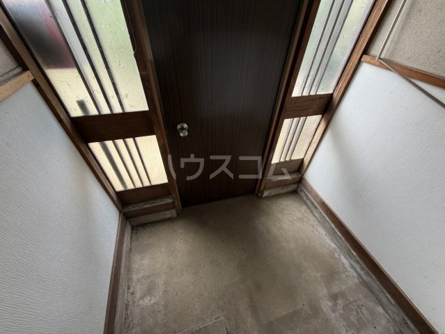 17/30 玄関