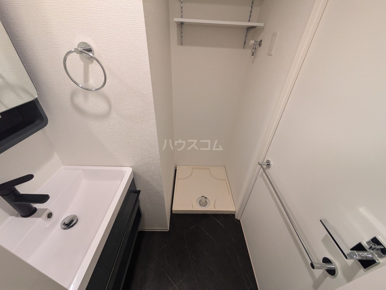 14/30 洗面