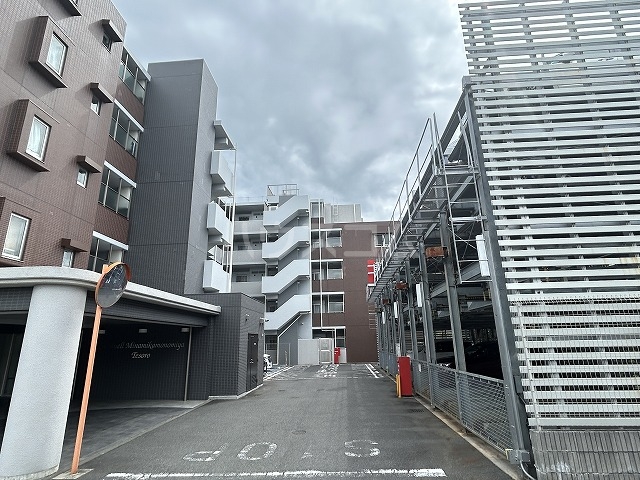 29/30 駐車場