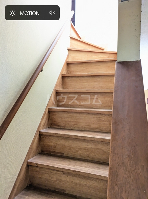 2/5 エントランス