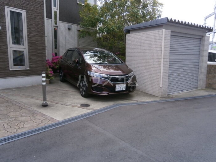 15/24 駐車場