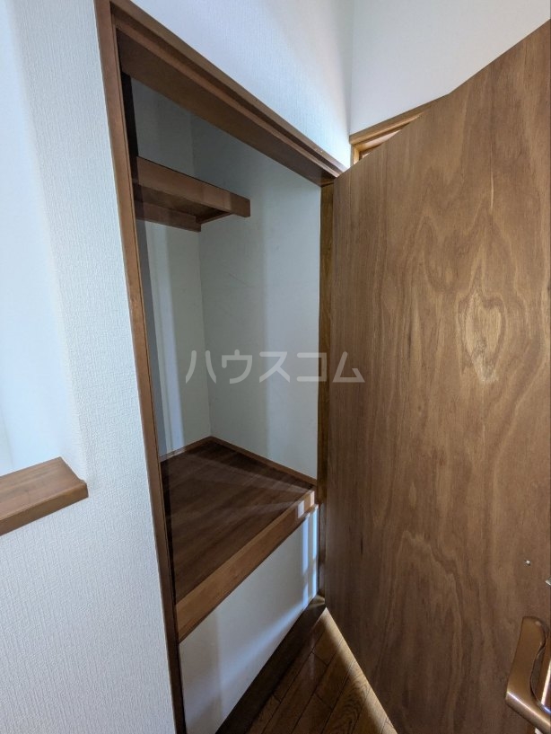 13/25 収納