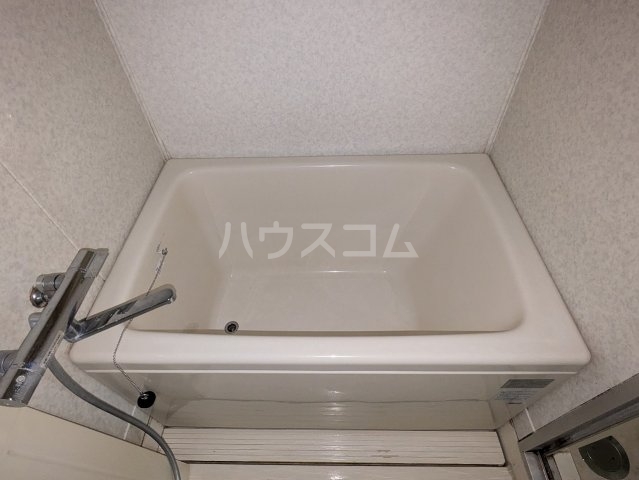 18/30 浴室