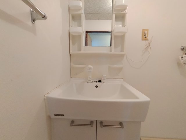18/30 洗面