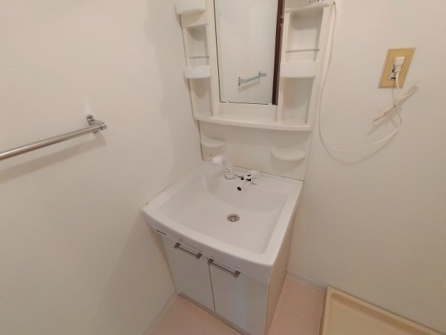 17/30 洗面