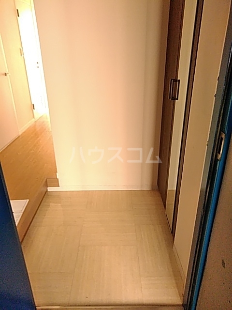 13/30 玄関
