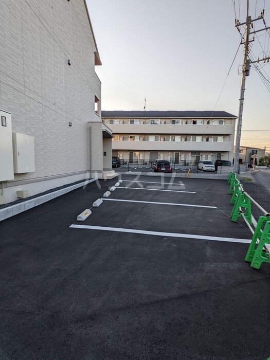 21/25 駐車場