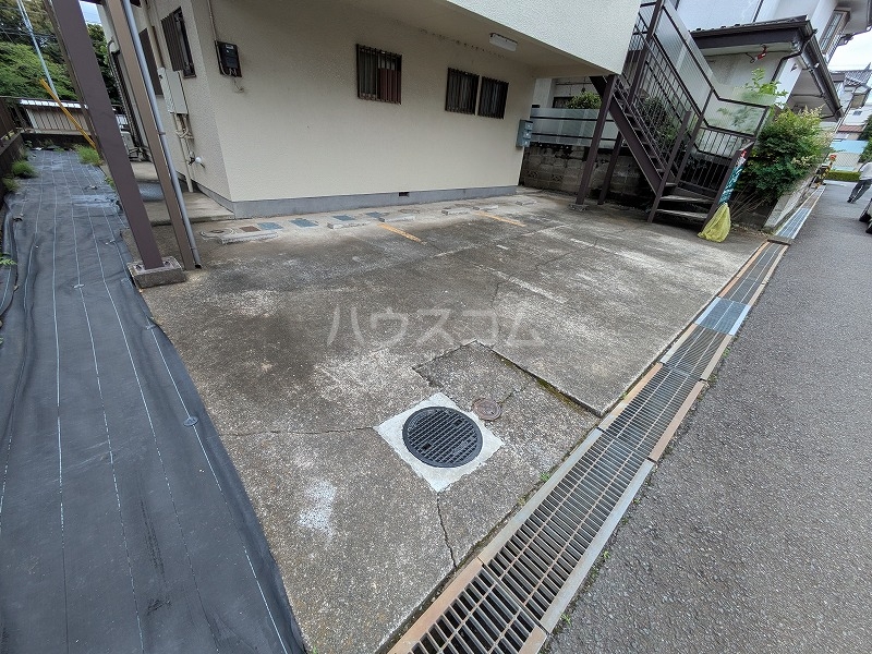 10/20 駐車場