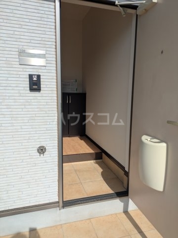 13/30 玄関
