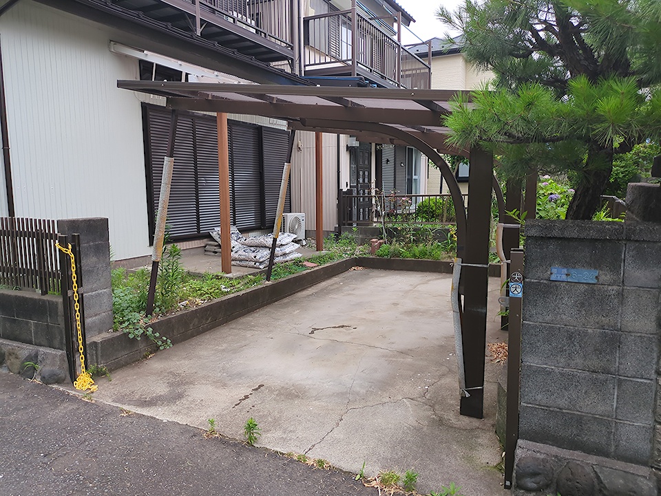 28/30 駐車場