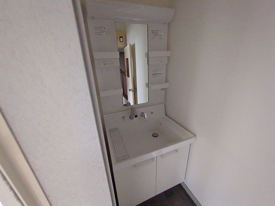 18/30 洗面