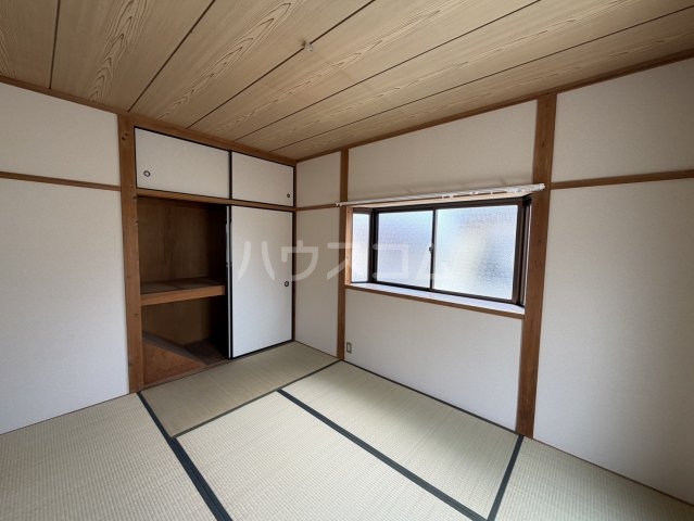 14/30 室内