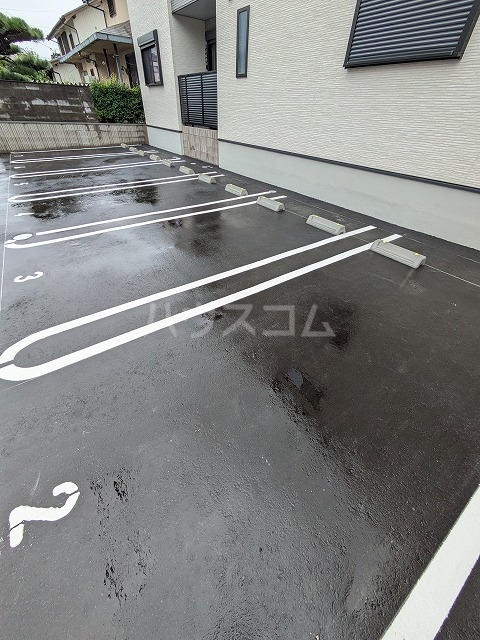 5/5 駐車場