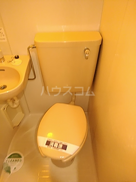 13/30 トイレ