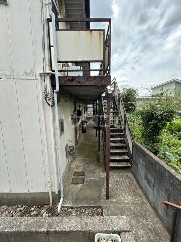 21/29 エントランス