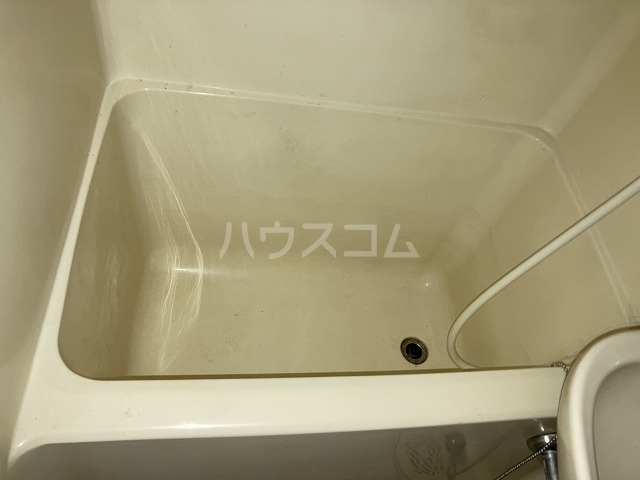 14/28 浴室