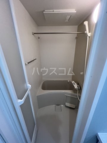 17/30 浴室