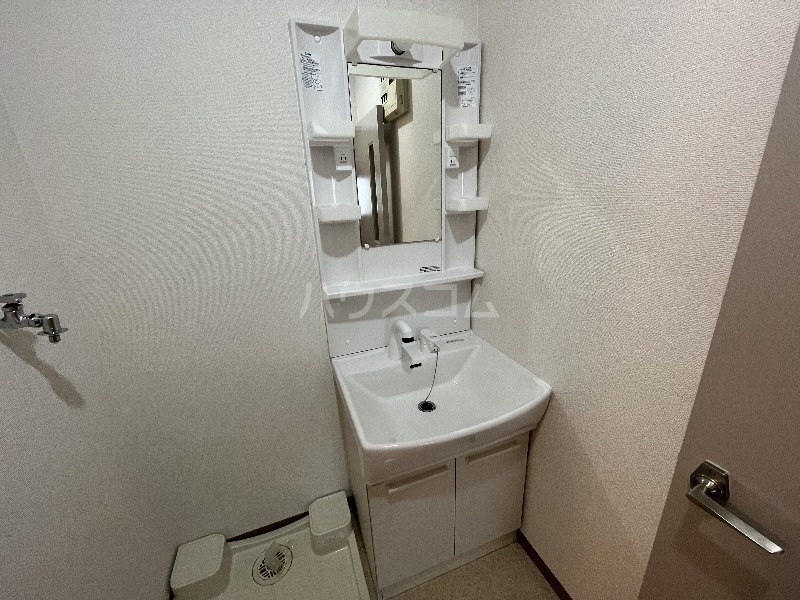 16/30 洗面