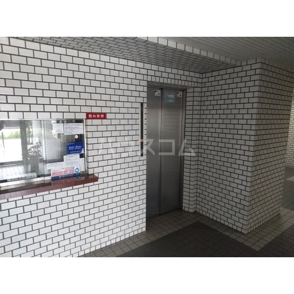 15/25 エントランス