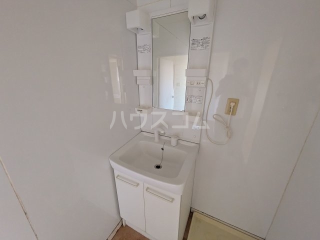 19/28 洗面