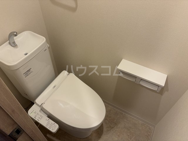 13/30 トイレ