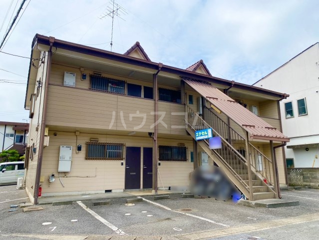 2/4 外観