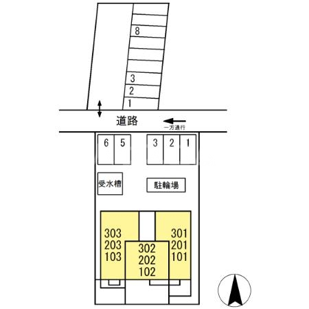 25/30 駐車場