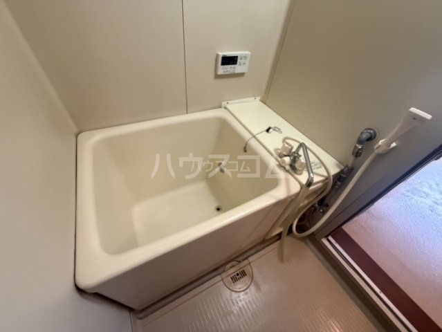 19/30 浴室