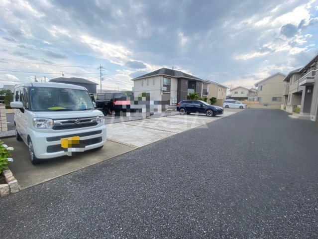 3/4 駐車場