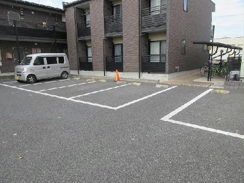 2/2 駐車場