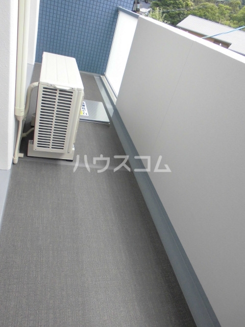 20/30 バルコニー