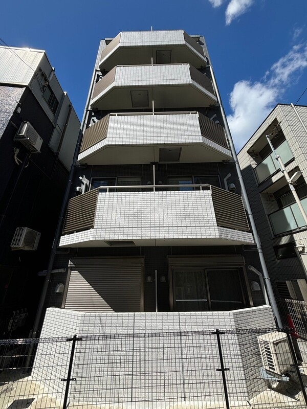1/16 外観