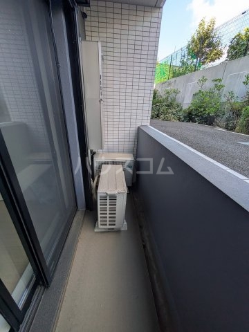 21/30 バルコニー