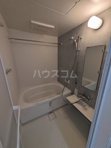 13/29 浴室