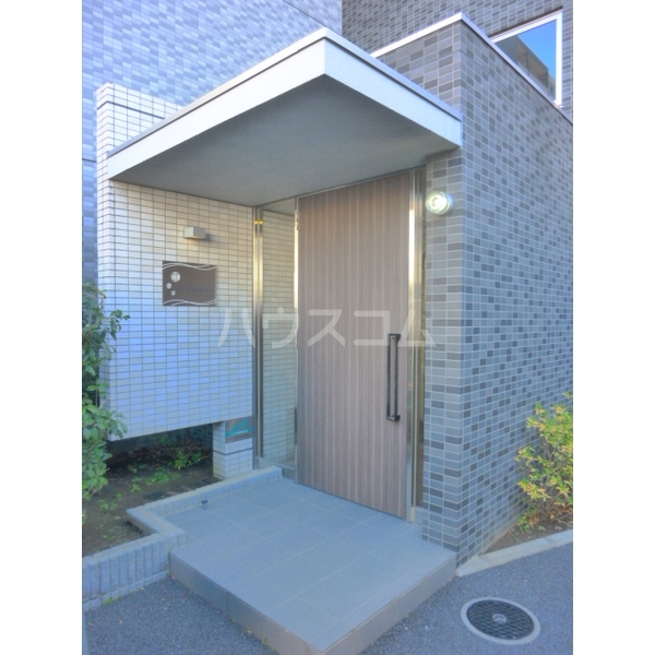 2/11 エントランス