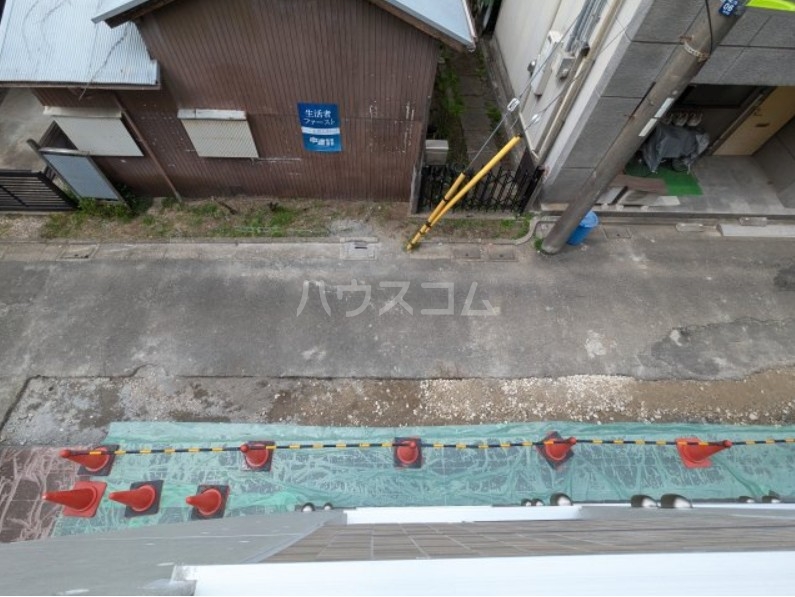 14/28 バルコニー