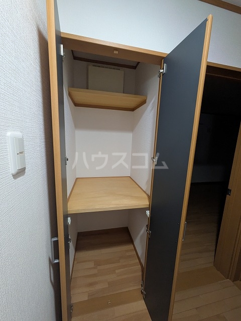 14/30 収納