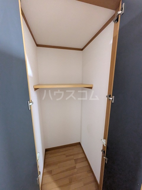17/30 収納