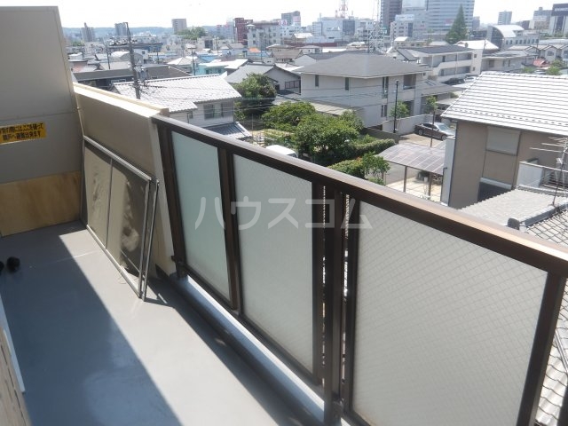 18/21 バルコニー