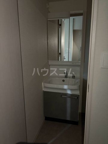 17/30 洗面