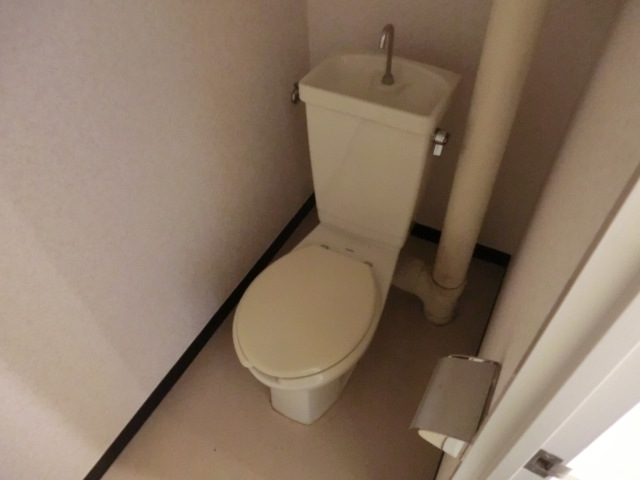 13/30 トイレ