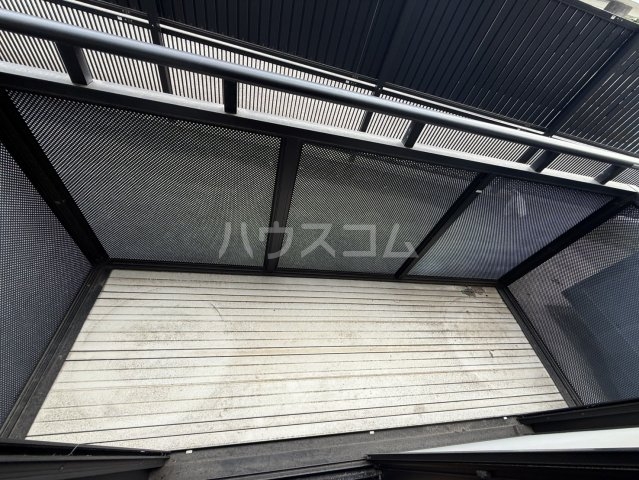 21/30 バルコニー