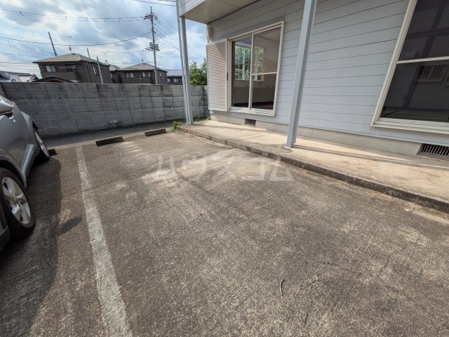 26/30 駐車場