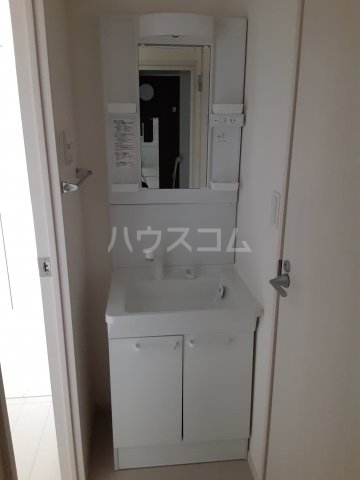 15/30 洗面