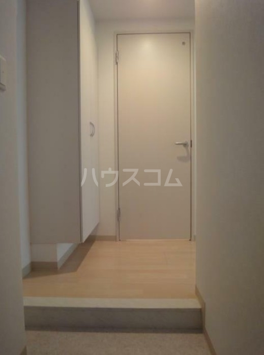 5/18 玄関