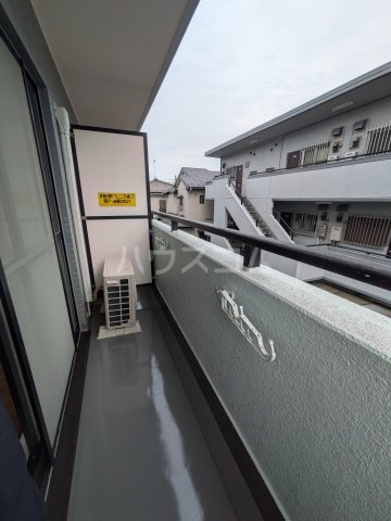 15/27 バルコニー