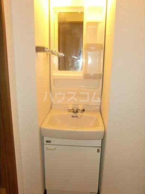 13/30 洗面